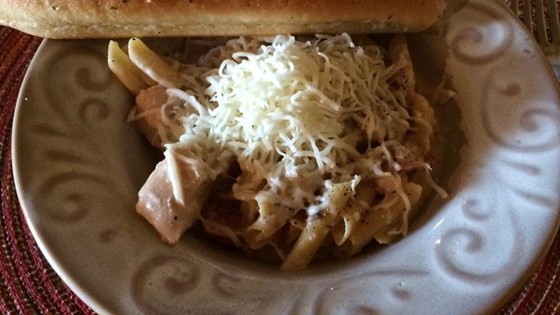 Slow Cooker Italian Chicken Alfredo