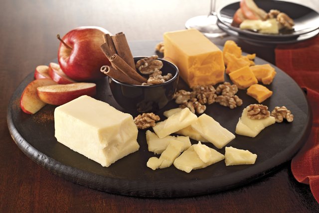 Cinnamon, Apple & Cheddar Cheese Board