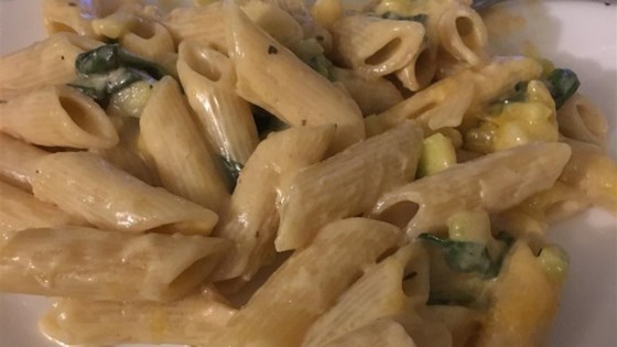 Creamy Zucchini and Spinach Rigatoni