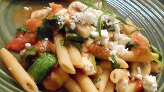 Suki's Spinach and Feta Pasta