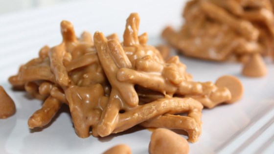 Peanut Butter Haystacks