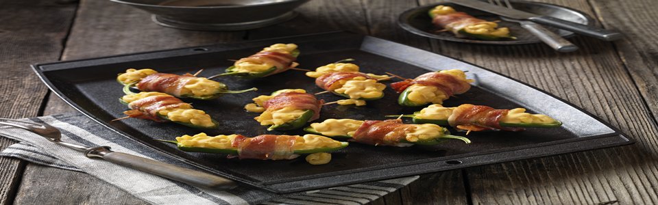 VELVEETA® Grilled Jalapeño Peppers