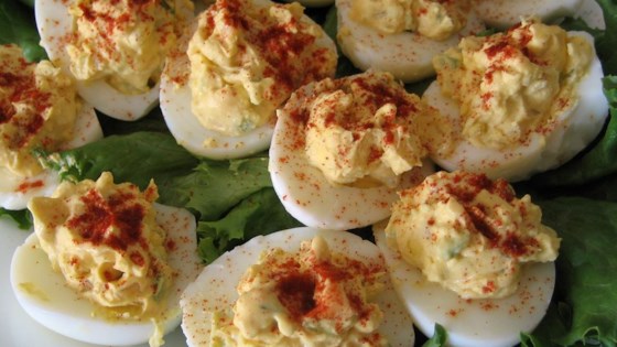 Di's Delicious Deluxe Deviled Eggs