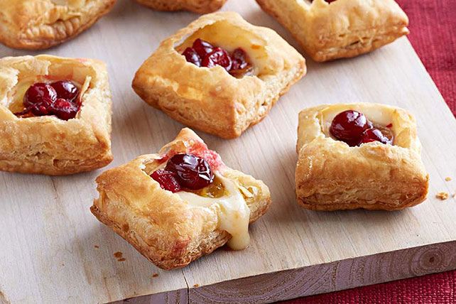 Cranberry-Habanero Cheese Puffs