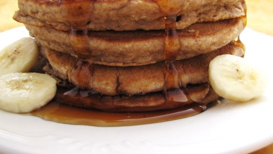 Whole Wheat, Oatmeal, and Banana Pancakes