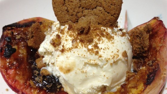Grilled Peaches with Gingersnaps