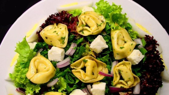 Ali's Greek Tortellini Salad