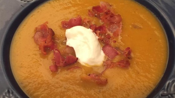 Roasted Butternut Squash Soup with Apples and Bacon