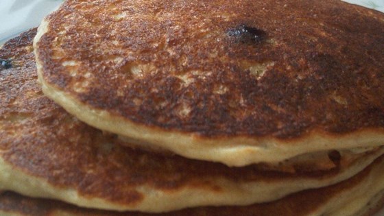 Oatmeal and Wheat Flour Blueberry Pancakes