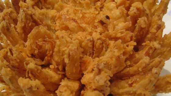 Blooming Onion and Dipping Sauce