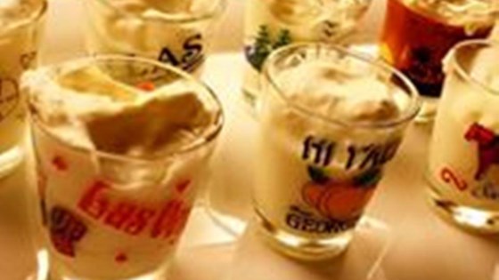 Pina Colada Pudding Shots!