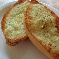 The Best Garlic Bread