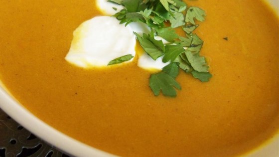 Vegan Carrot Curry Soup