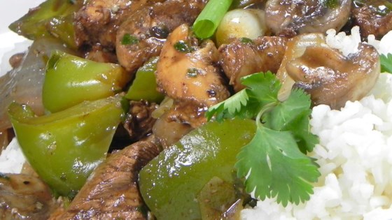 Chicken with Green Peppers in Black Bean Sauce