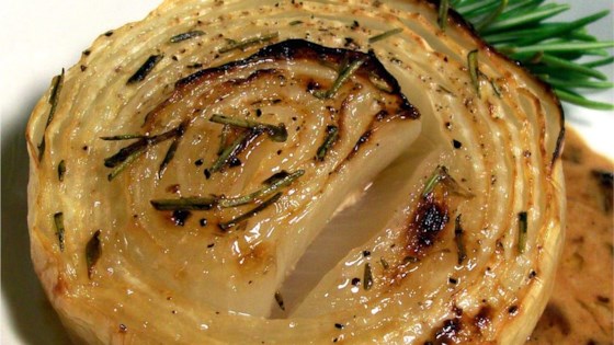 Onions Baked with Rosemary and Cream