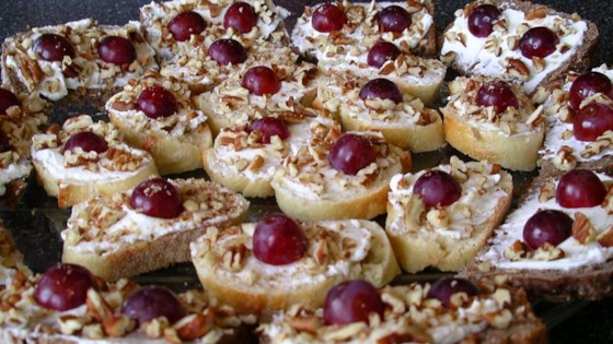 Nutty Goat Cheese Bites
